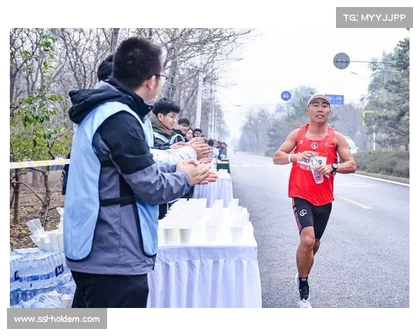 马拉松赛事促进全民健身，各地举办迎新长跑